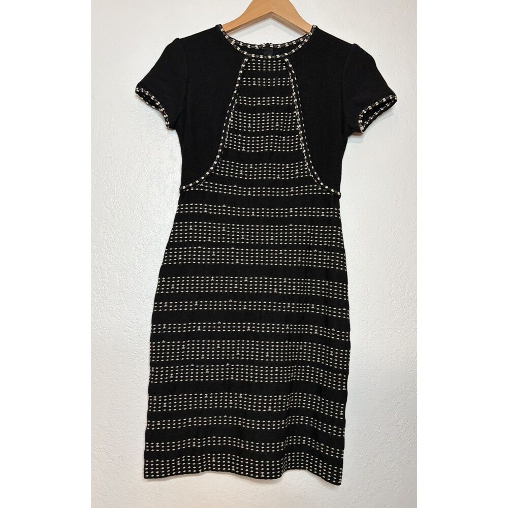 St John Black White Sheath Dress Size 2 Wool Blend Classic Knit